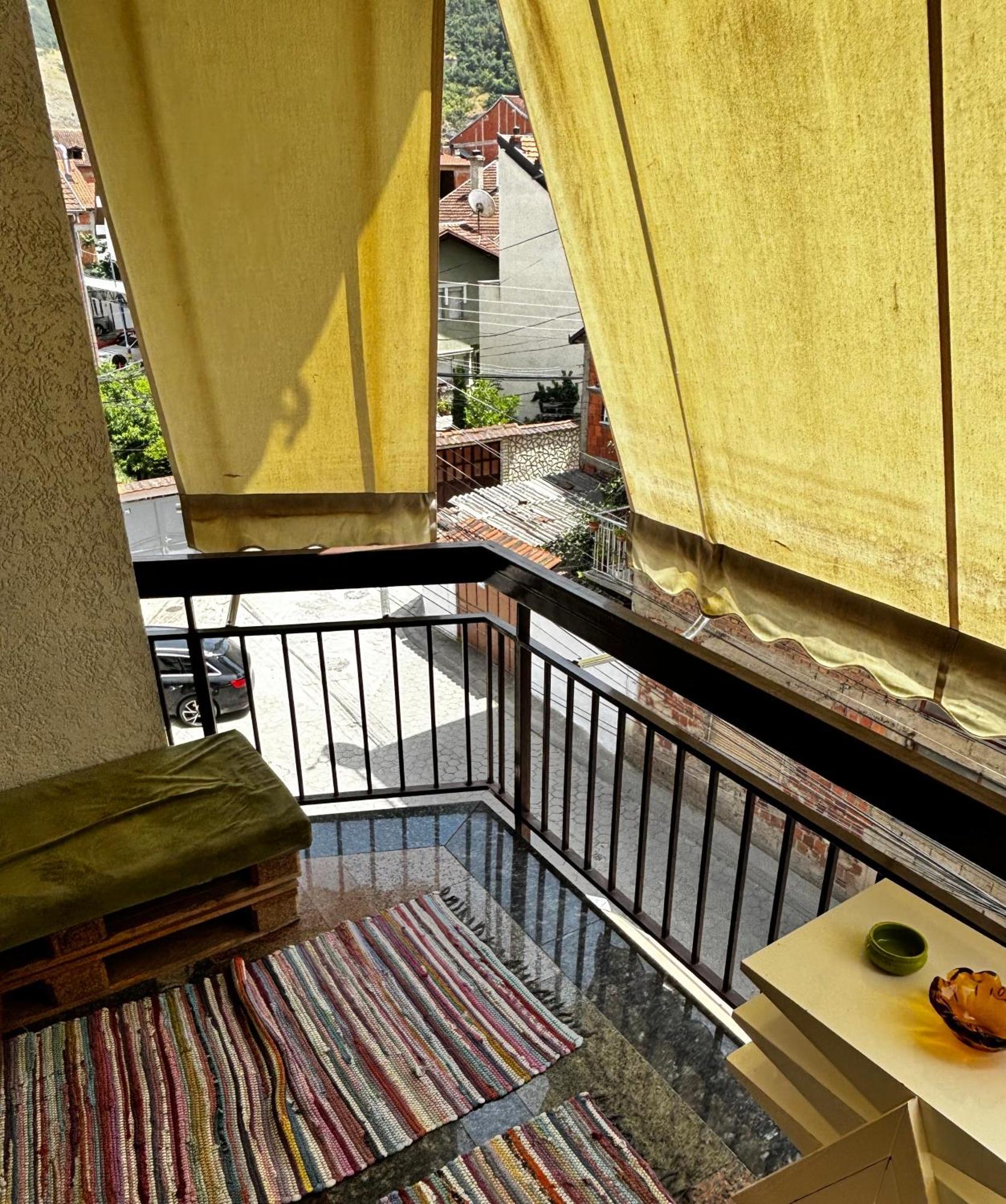 Cozy City Center Apartment Prizren Exterior foto